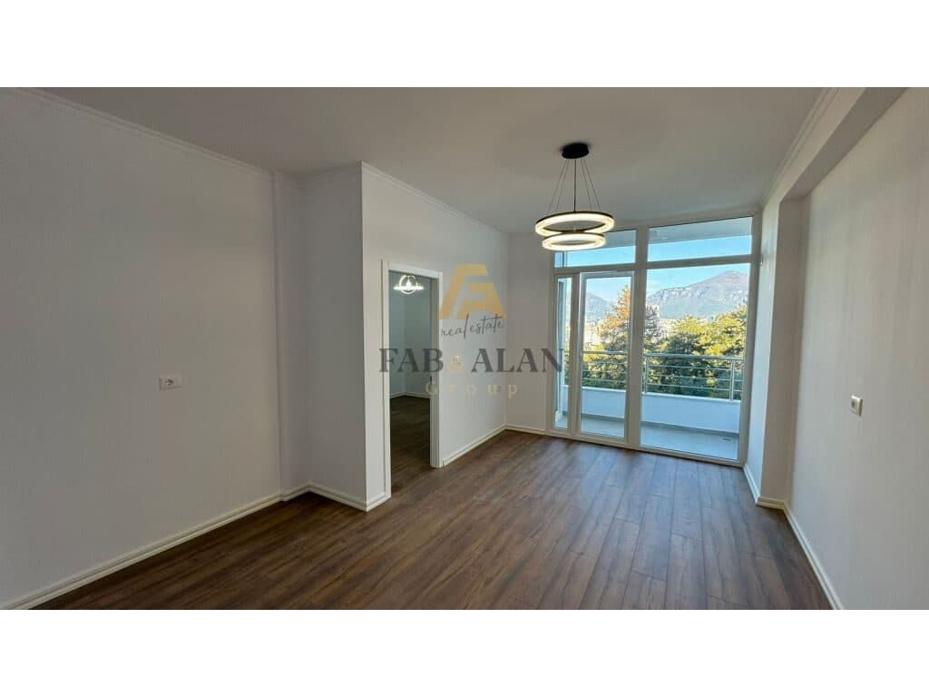 TEK KOPSHTI BOTANIK APARTAMENT 1+1 PER SHITJE!