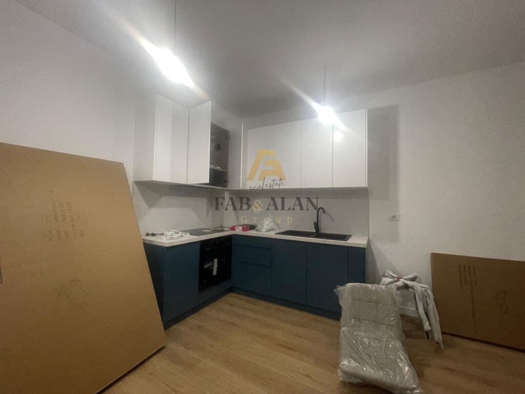 3+1 ME QERA TEK KRYQEZIMINI LAPRAKES! 2