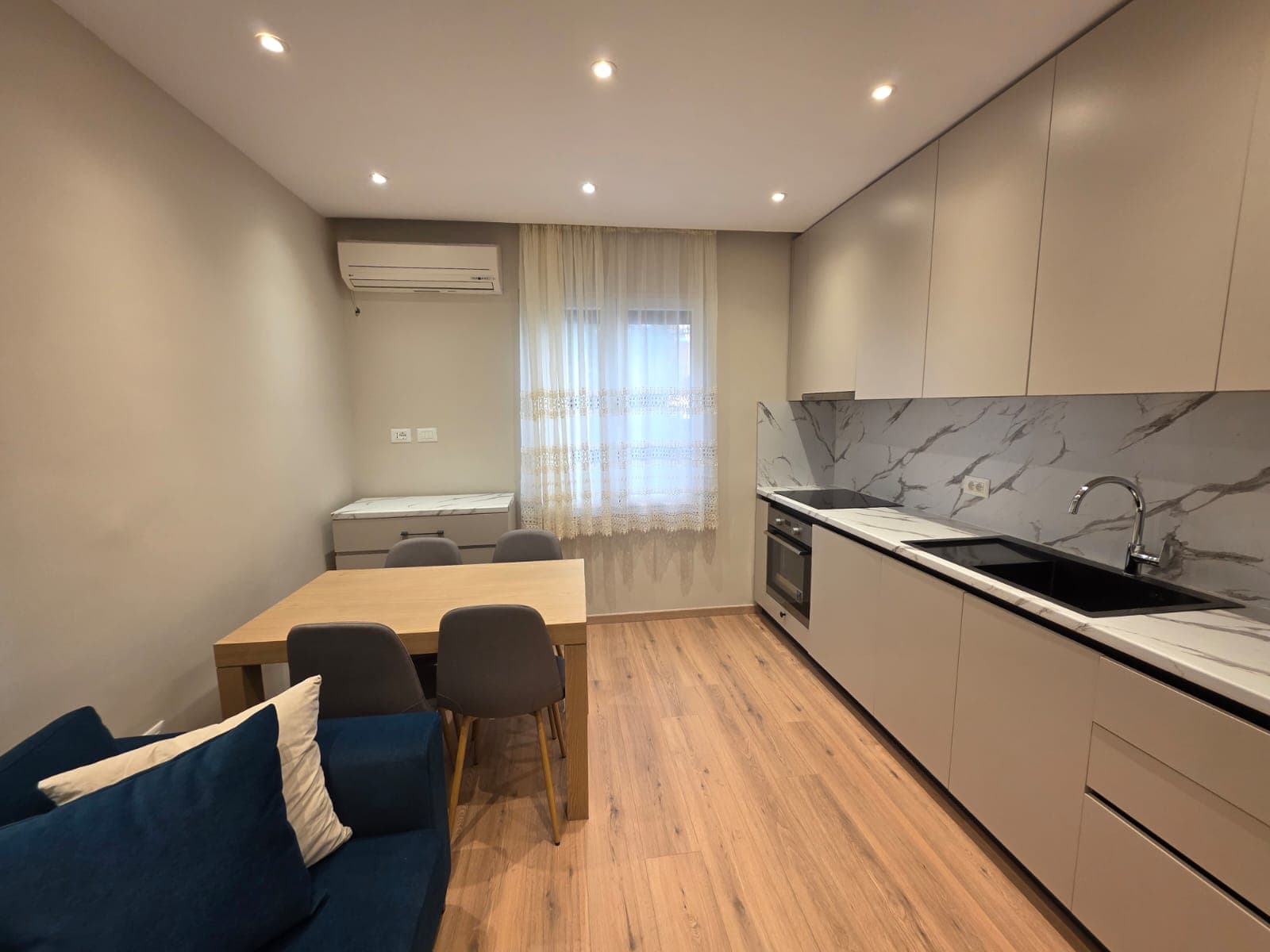 JEPET ME QIRA APARTAMENT 2+1 – NË BLLOK 2