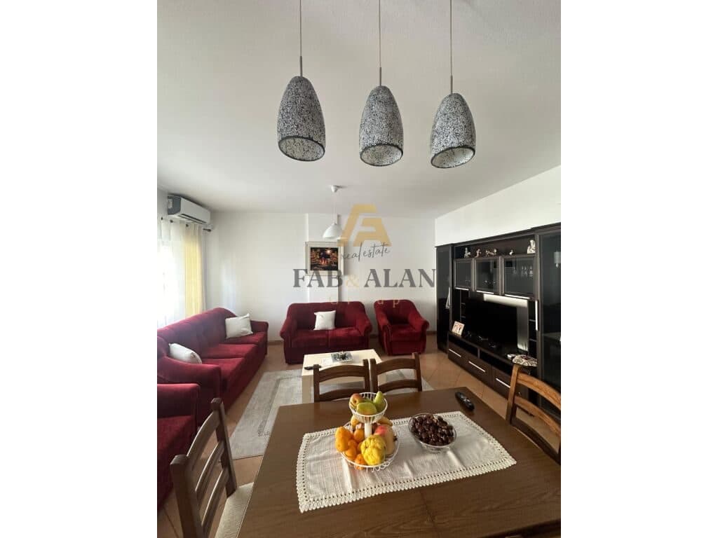 APARTAMENT 2+1+2 PER SHITJE TE KOPSHTI BOTANIK ! 2
