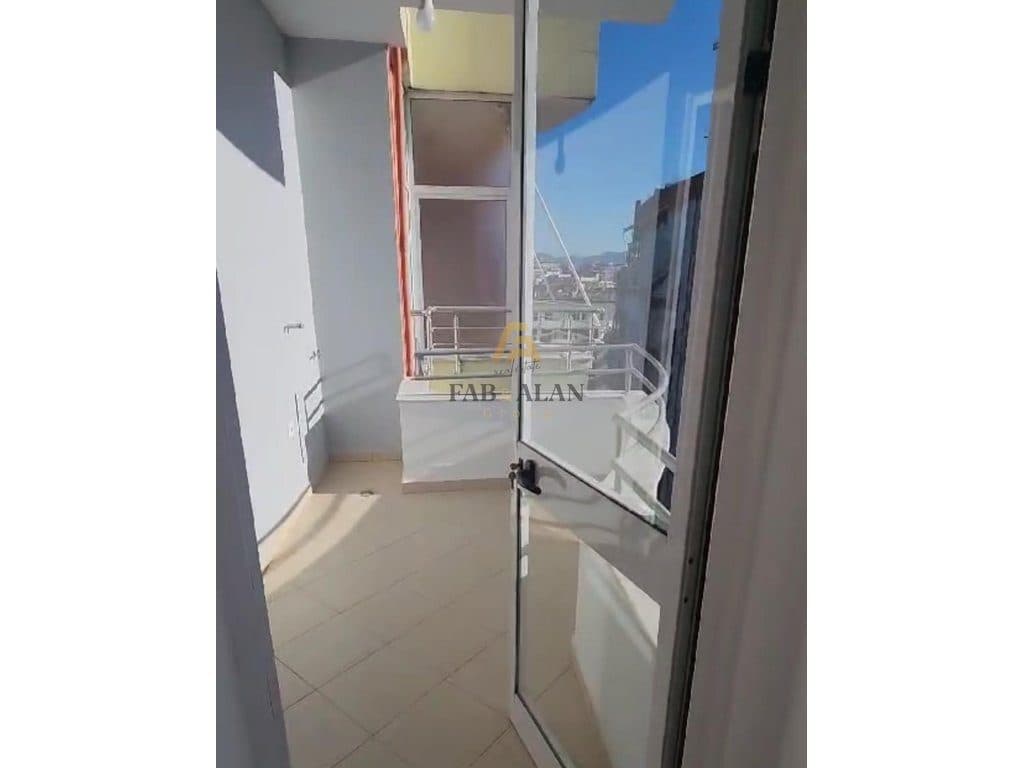 TEK RRUGA E TELEFERIKUT NE FRESK 1+1 PER SHITJE! 2
