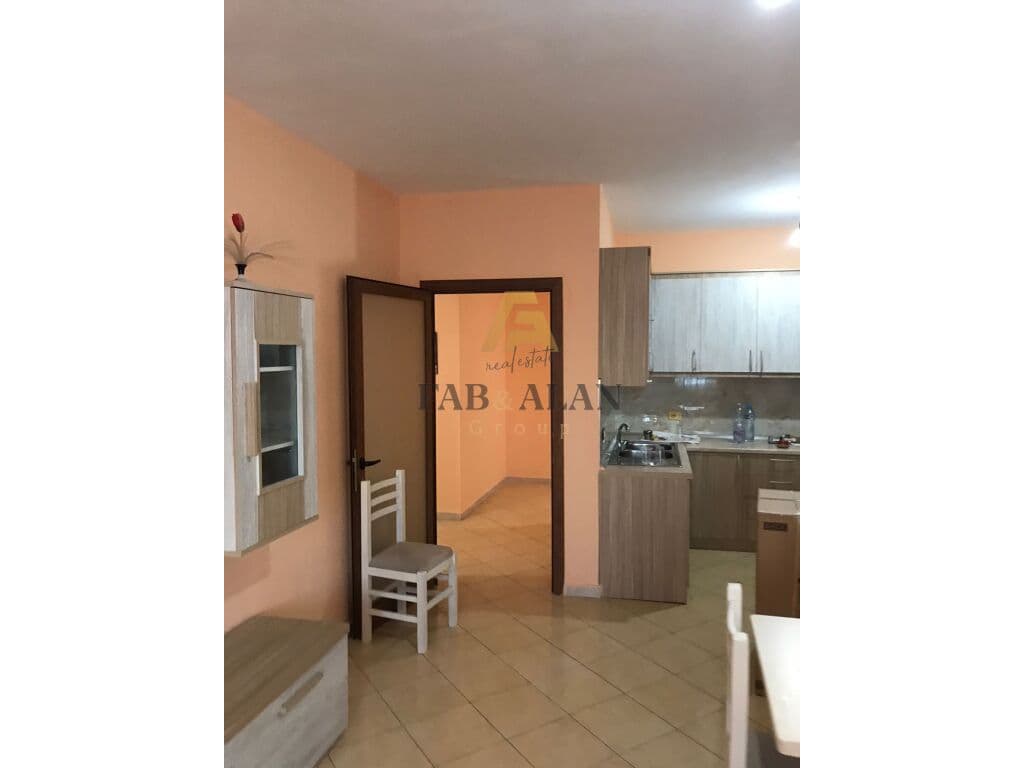 TEK ISH URT NE DURRES APARTAMENT 2+1 PER SHITJE! 2