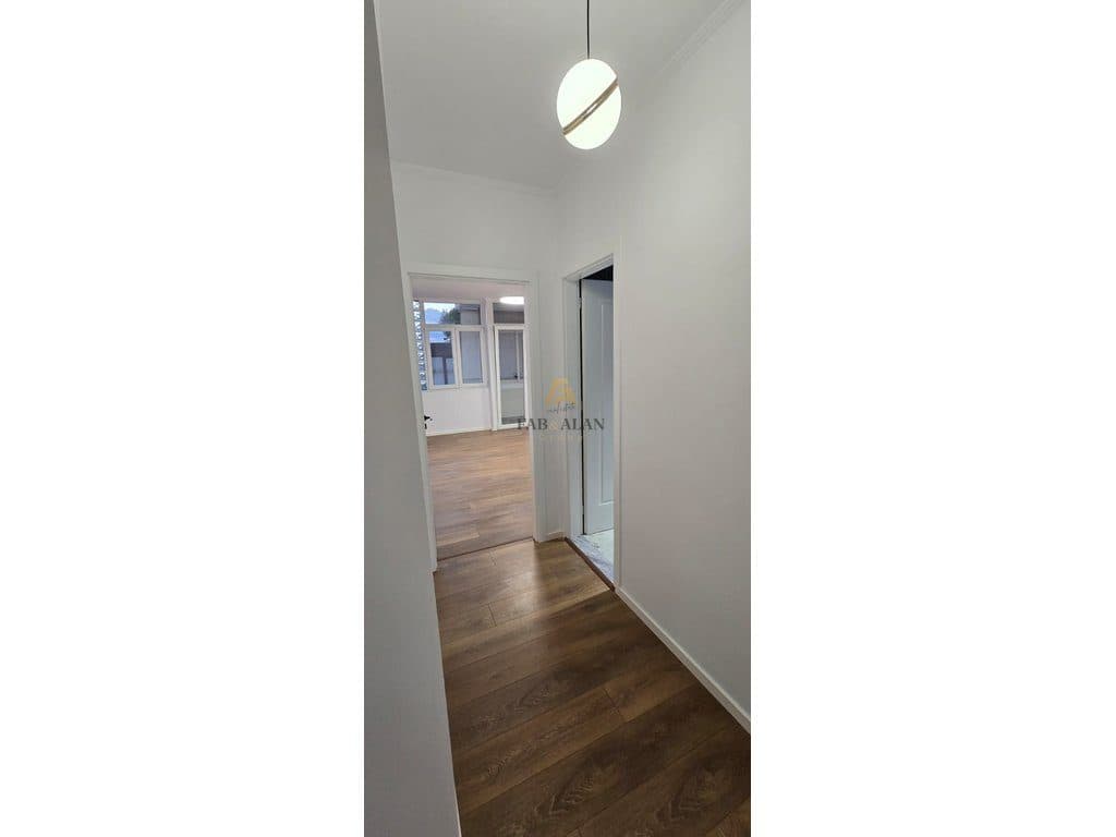 PRANE PROKURORISE SE TIRANES APARTAMENT 2+1+2 PER SHITJE! 3