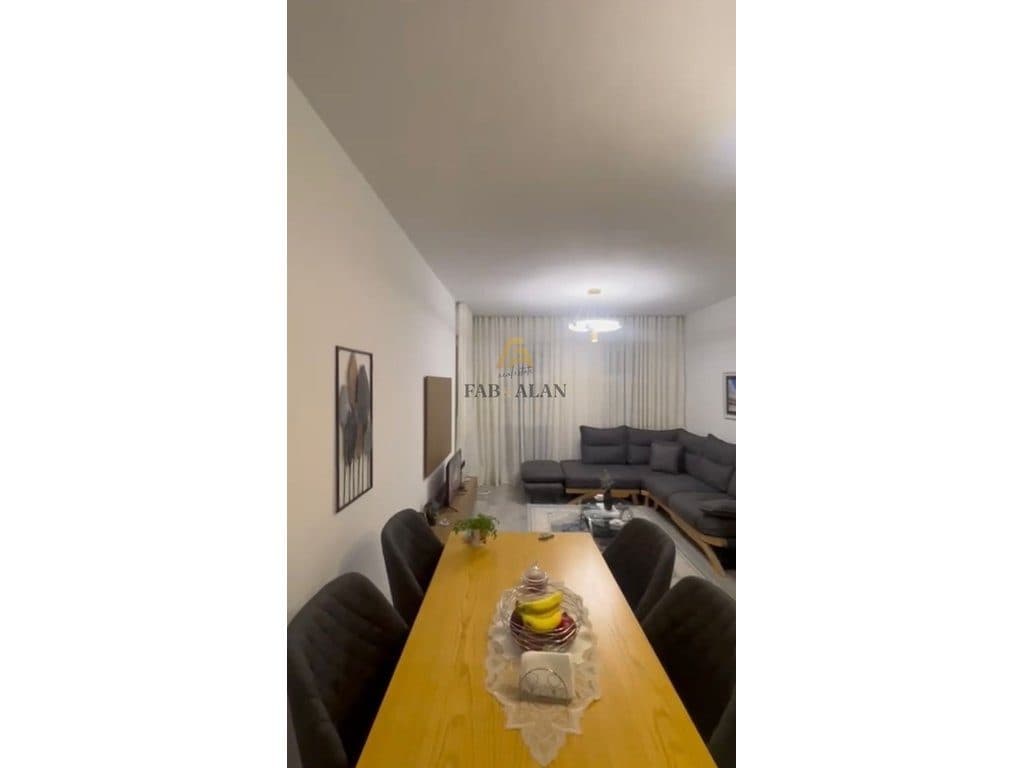 Shitet Apartament 2+1, plotësisht i mobiluar UNIVERS CITY QTU