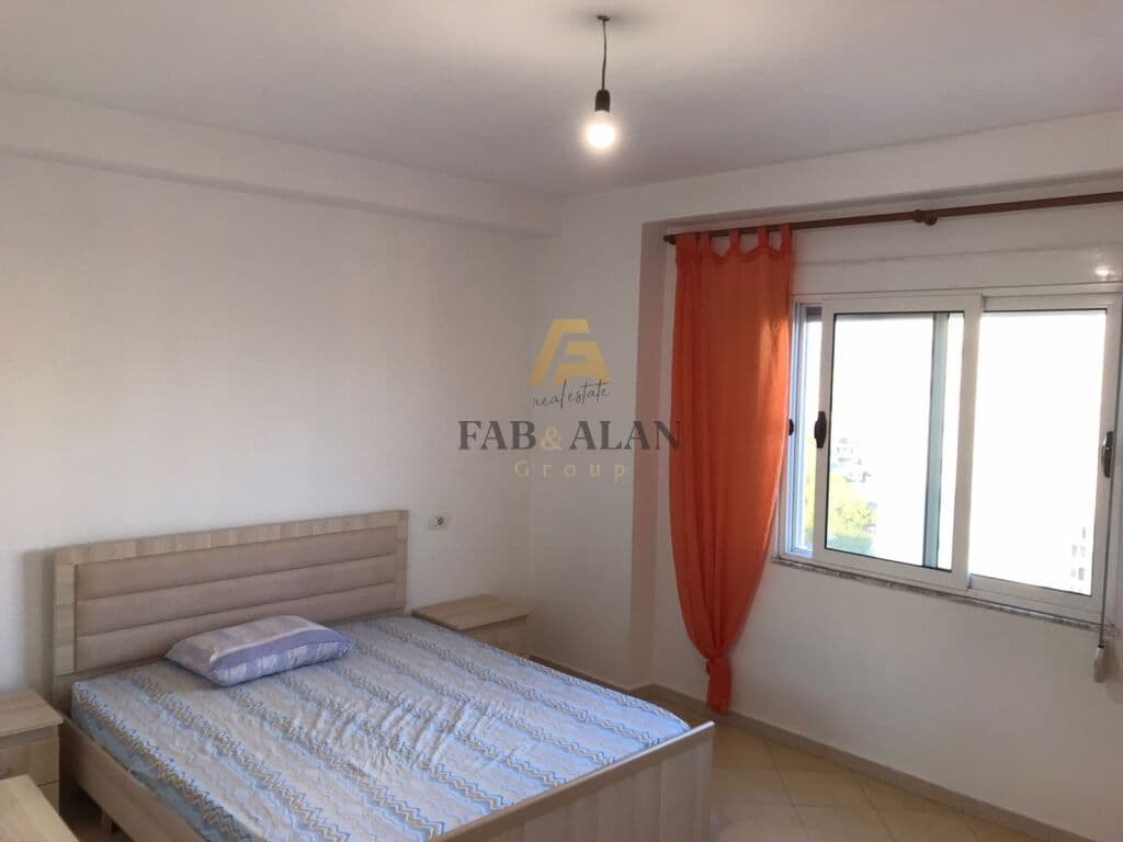 TEK ISH URT NE DURRES APARTAMENT 2+1 PER SHITJE! 4