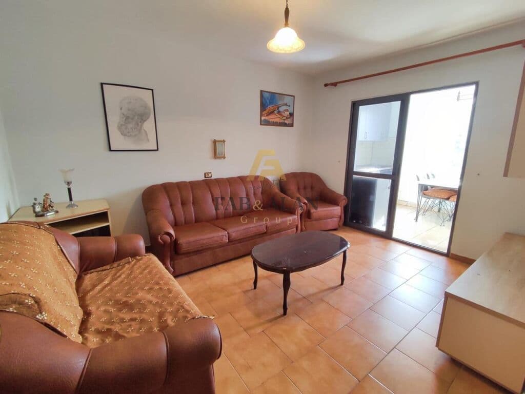 APARTAMENT 2+1 PER SHITJE TEK XHAMLLIKU!