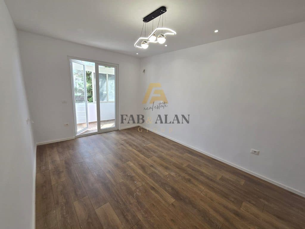 NE MYSLYM SHYR APARTAMENT 2+1+2 PER SHITJE!