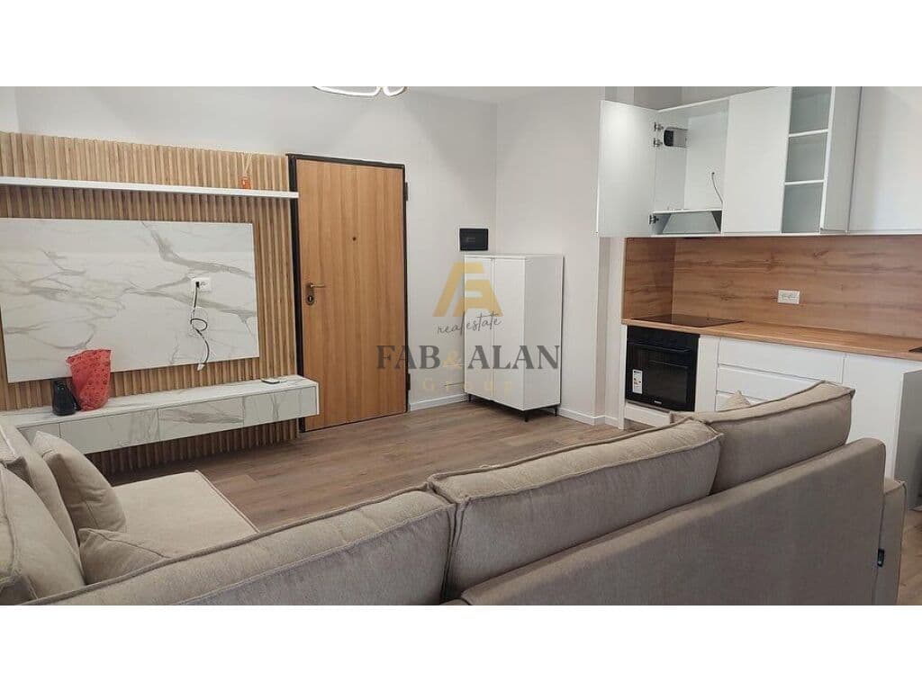 APARTAMENT 1+1+2 GARAZHE PER QERA TEK PLAZHI NE DURRES!