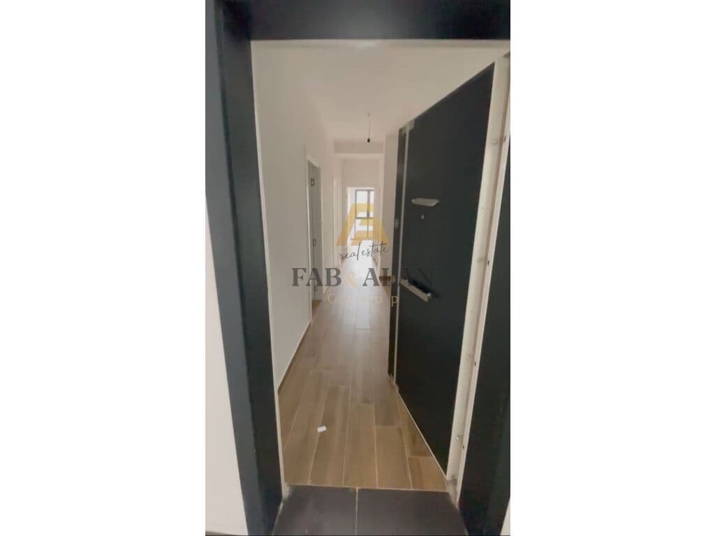 TEK KOMPLEKSI ARLIS APARTAMENT 2+1 ME QERA!