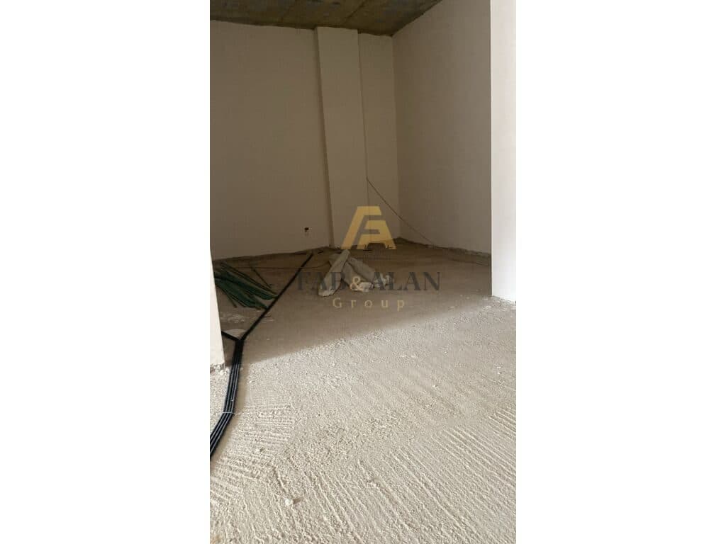 PRANE SPAKUT AMBIENT BIZNESI PER SHITJE! 4
