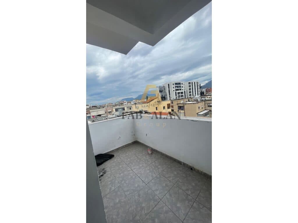 APARTAMENT 2+1 PER SHITJE TE RRUGA BARDHYL! 3