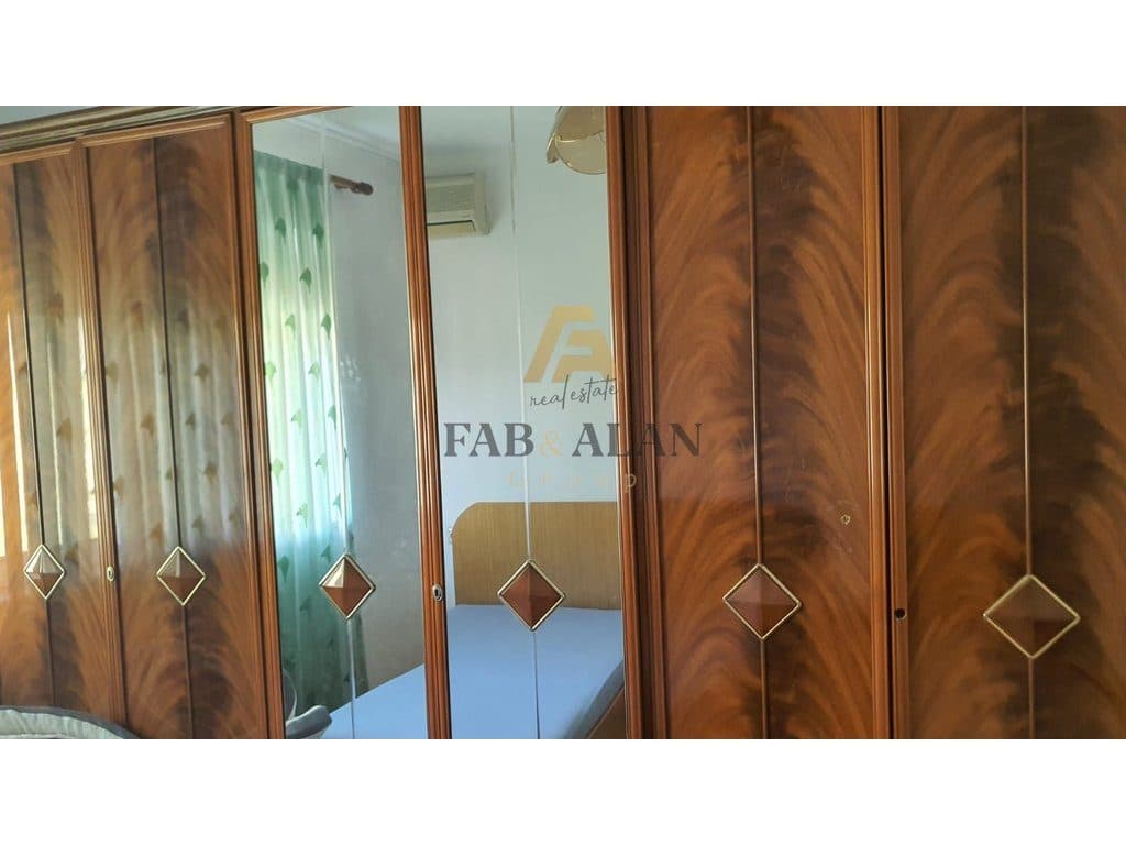 TEK RRUGA BARDHYL APARTAMENT 1+1 PER QERA! 4