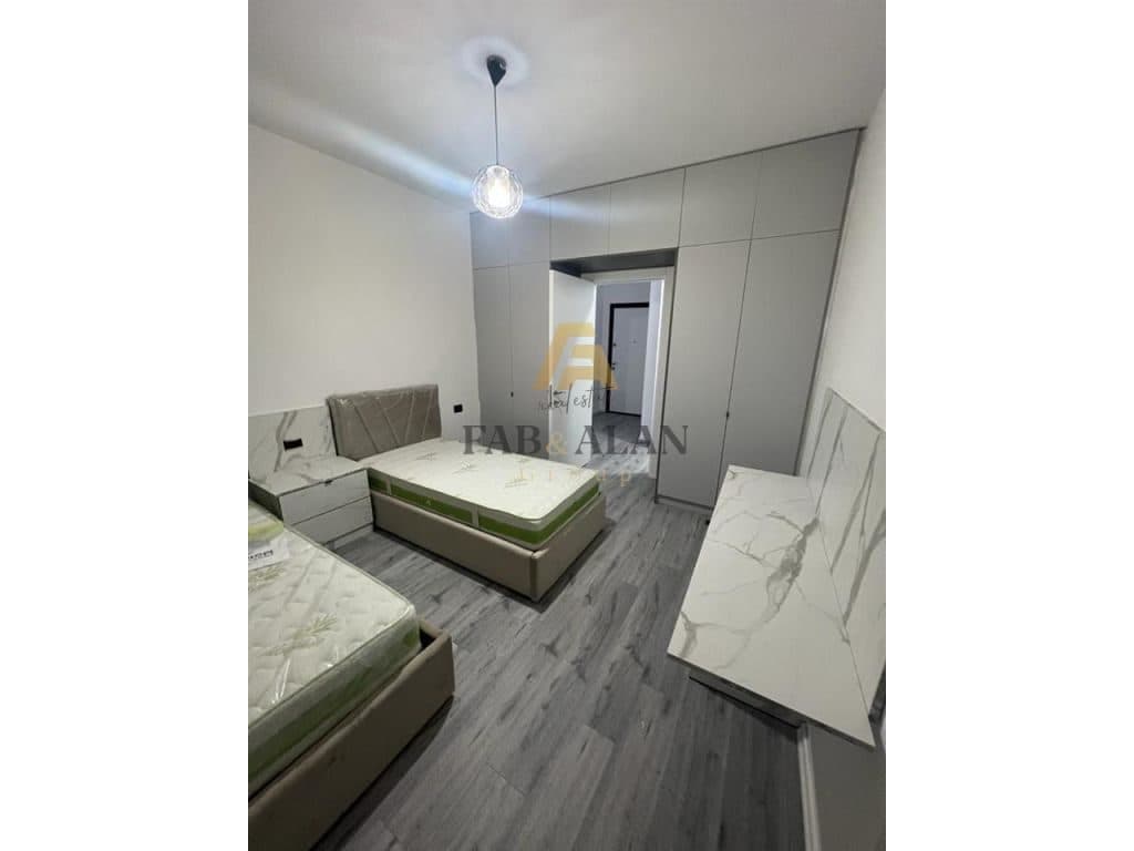 NE YZBERISHT APARTAMENT 2+1+2+ GARAZH PER QIRA! 3