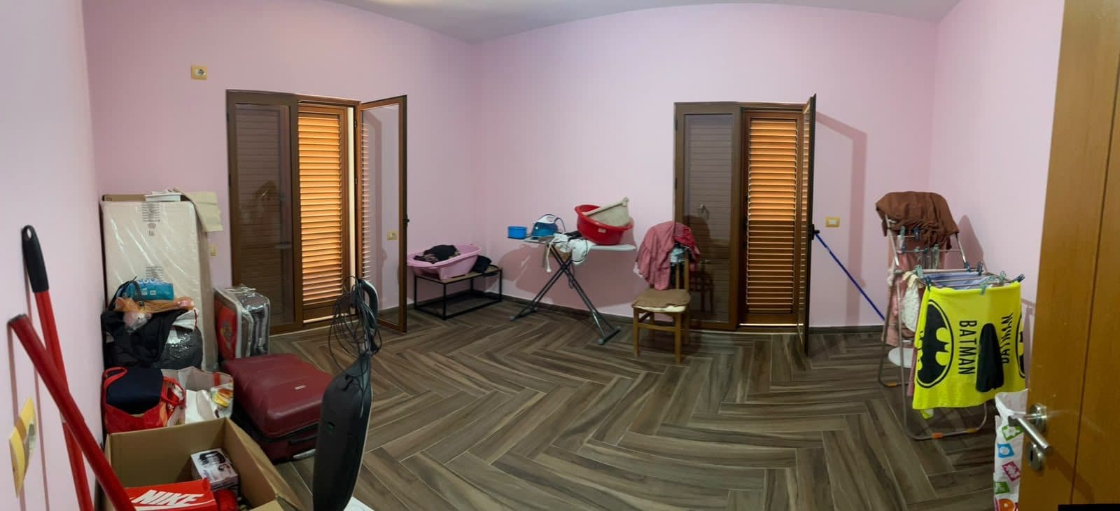 🏡 JEPET ME QIRA APARTAMENT 2+1 – PRANË 5 MAJIT 4
