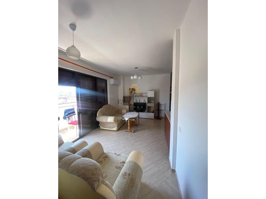 PRANE KINOSTUDIOS APARTAMENT 2+1+2 PER QERA!