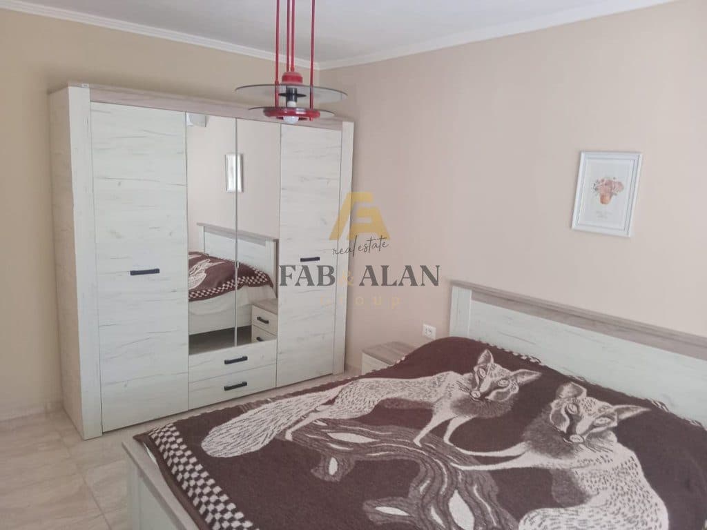 NE PAZAR TE RI APARTAMENT 2+1 PER QERA ! 4