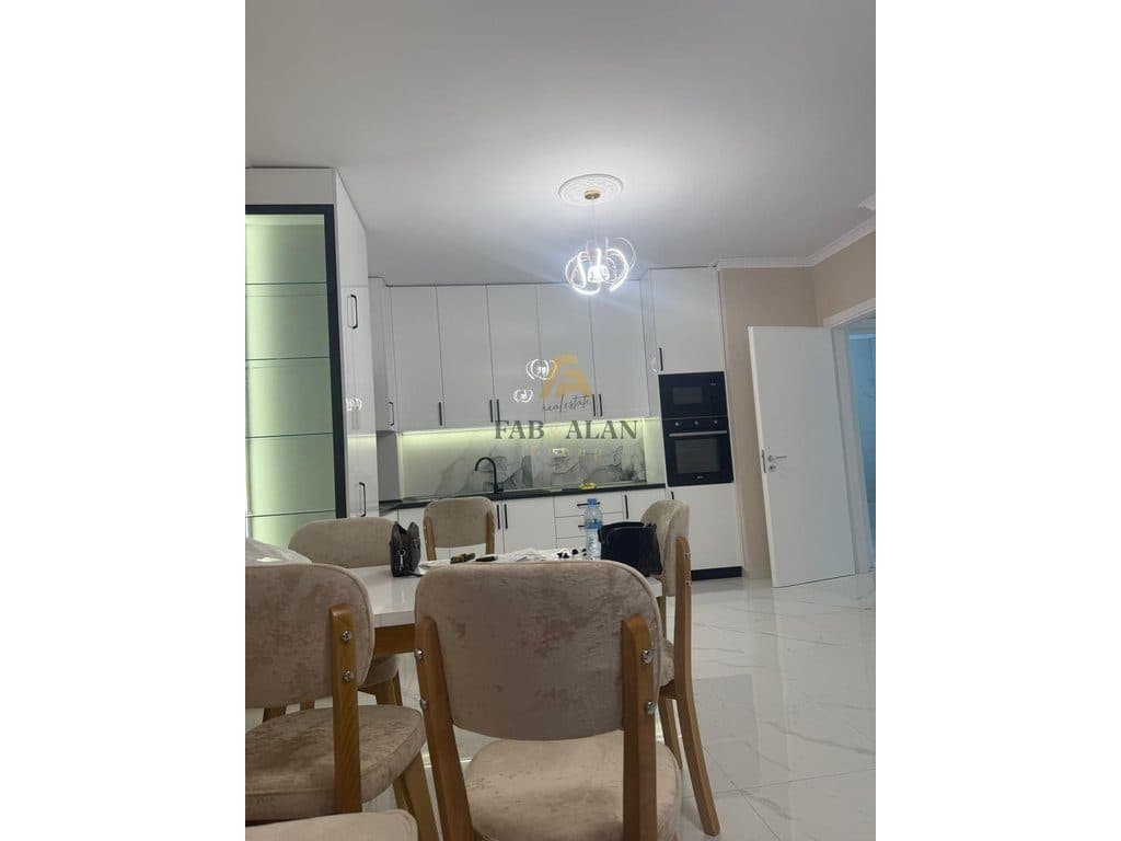 NE KAMEZ TEK BUSHGJOKAJ APARTAMENT 2+1 PER QERA! 4