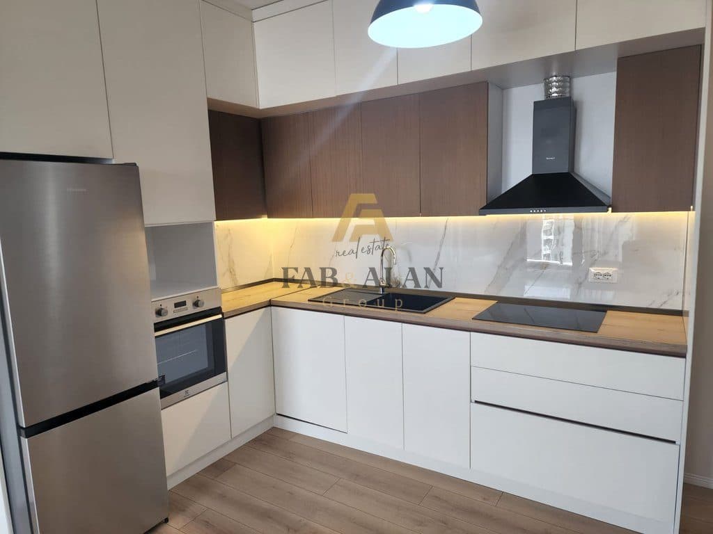 Apartament me qira te Farmacia 10, Kompleksi Arlis