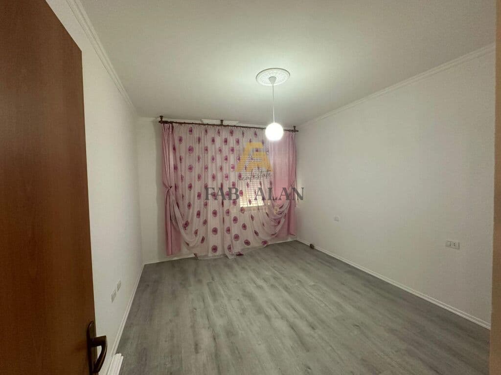 APARTAMENT 2+1 PER SHITJE NE FRESK! 4