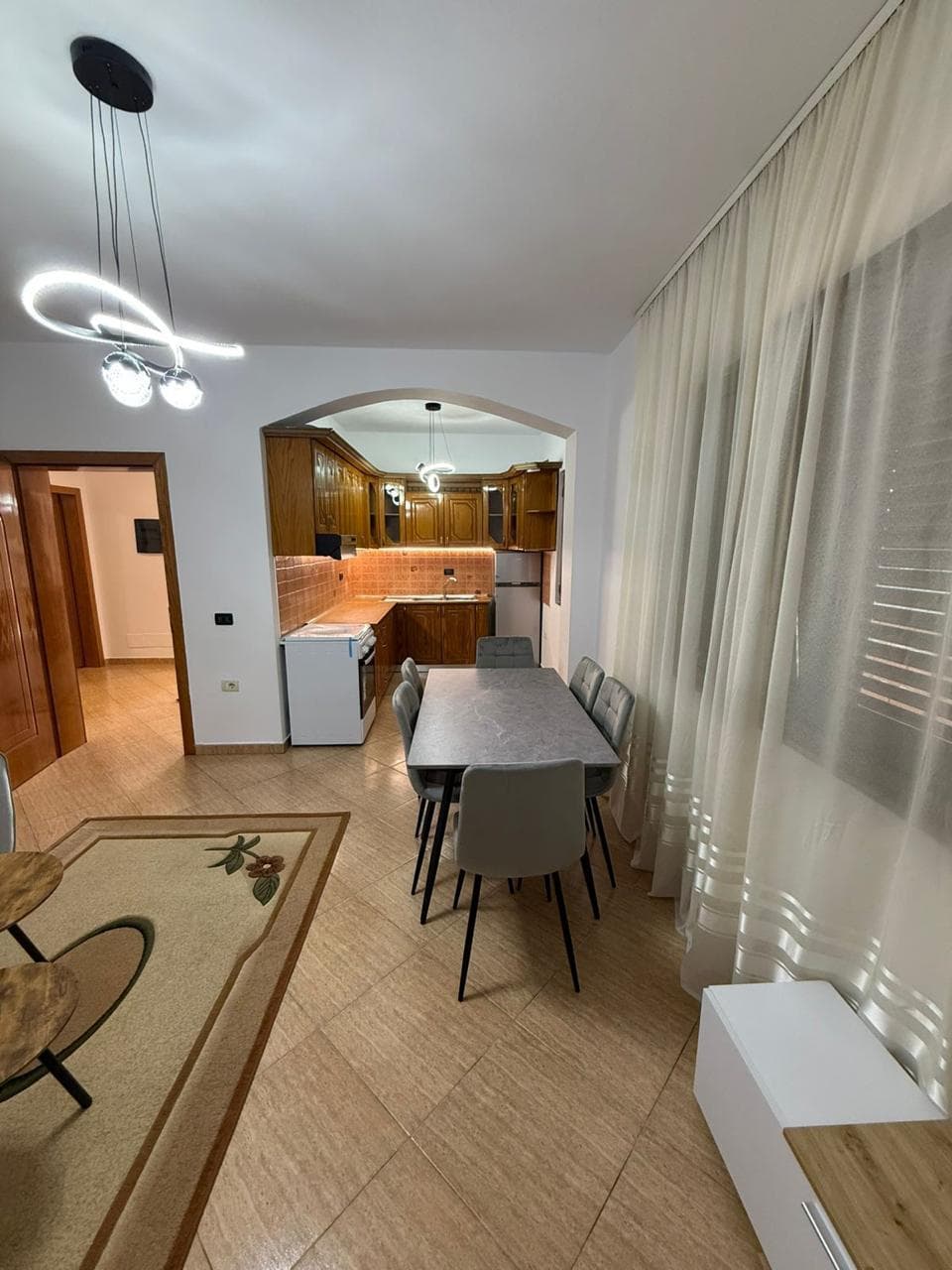 APARTAMENT 2+1-ME QIRA 4