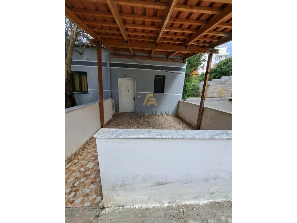 Apartament 1+1 Me Qira në Ali Demi, Tiranë - 200€ | 55 m² 2