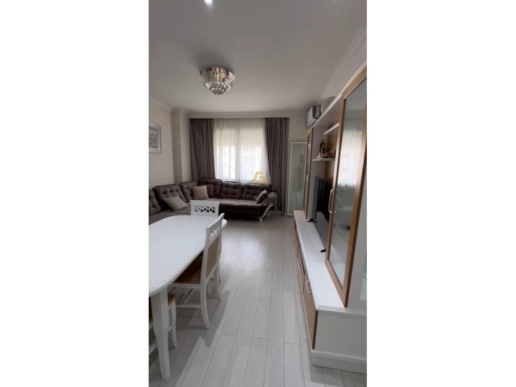 🏡 Shitet Apartament 1+1 i Mobiluar – Astir 2