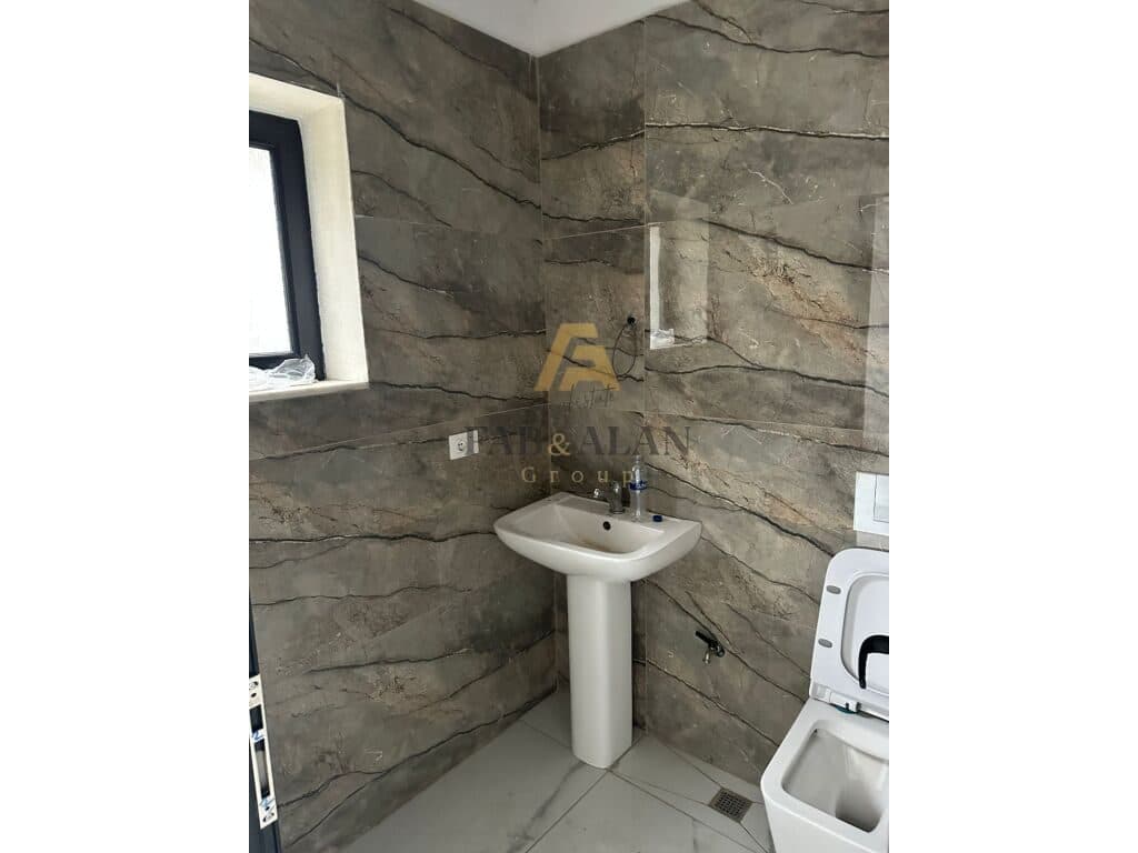 JEPET AMBIENT ME QERA KAMEZ!! 4