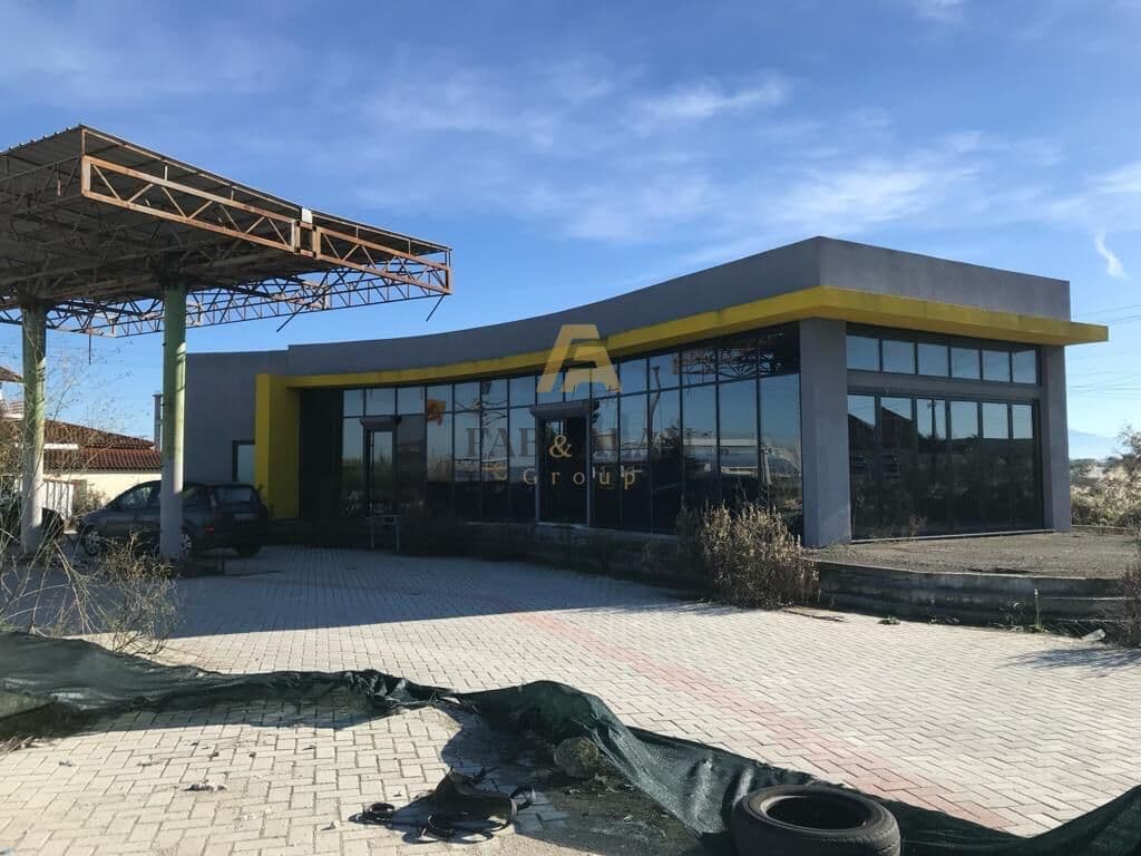 NE AUTOSTRADEN LUSHNJE-FIER TRUALL PER SHITJE!