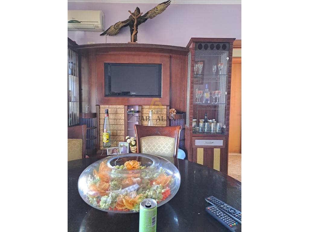 NE DURRES APARTAMENT 2+1 PER SHITJE! 2