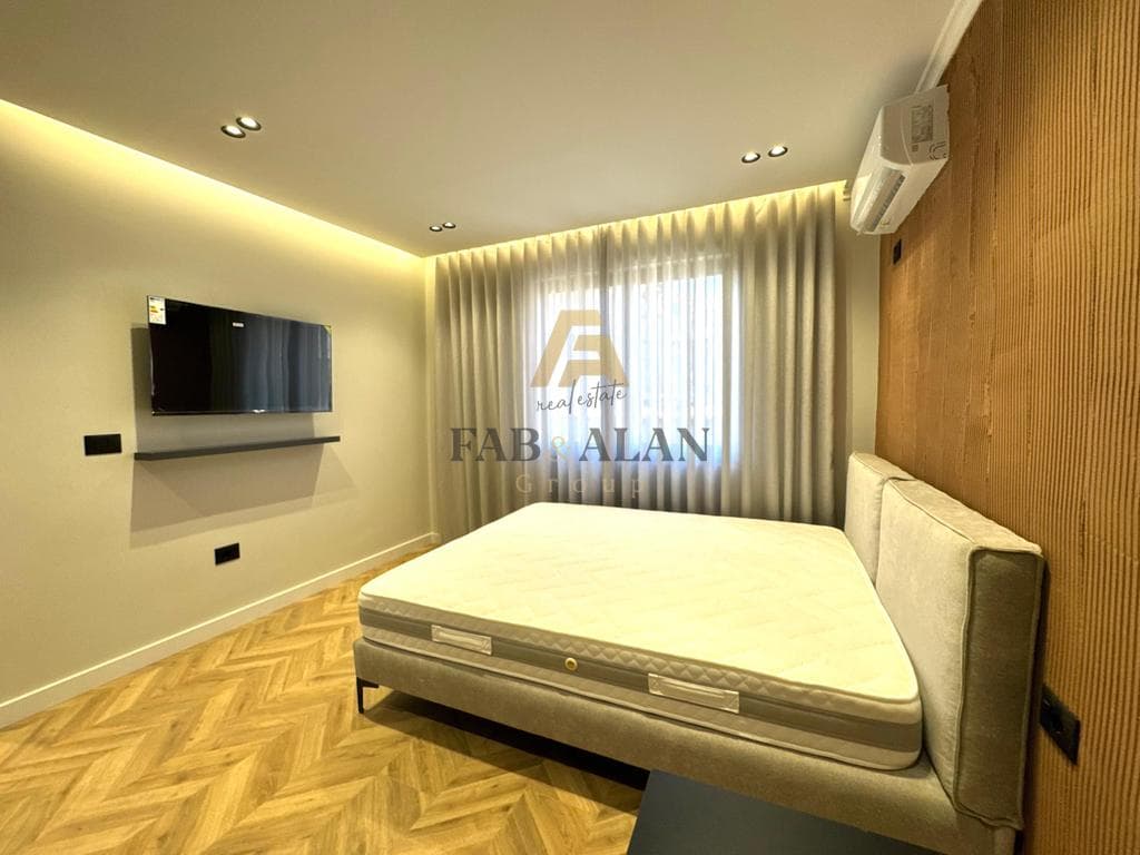 TEK MINE PEZA APARTAMENT 1+1 DHE NJE STUDIO PER SHITJE! 4