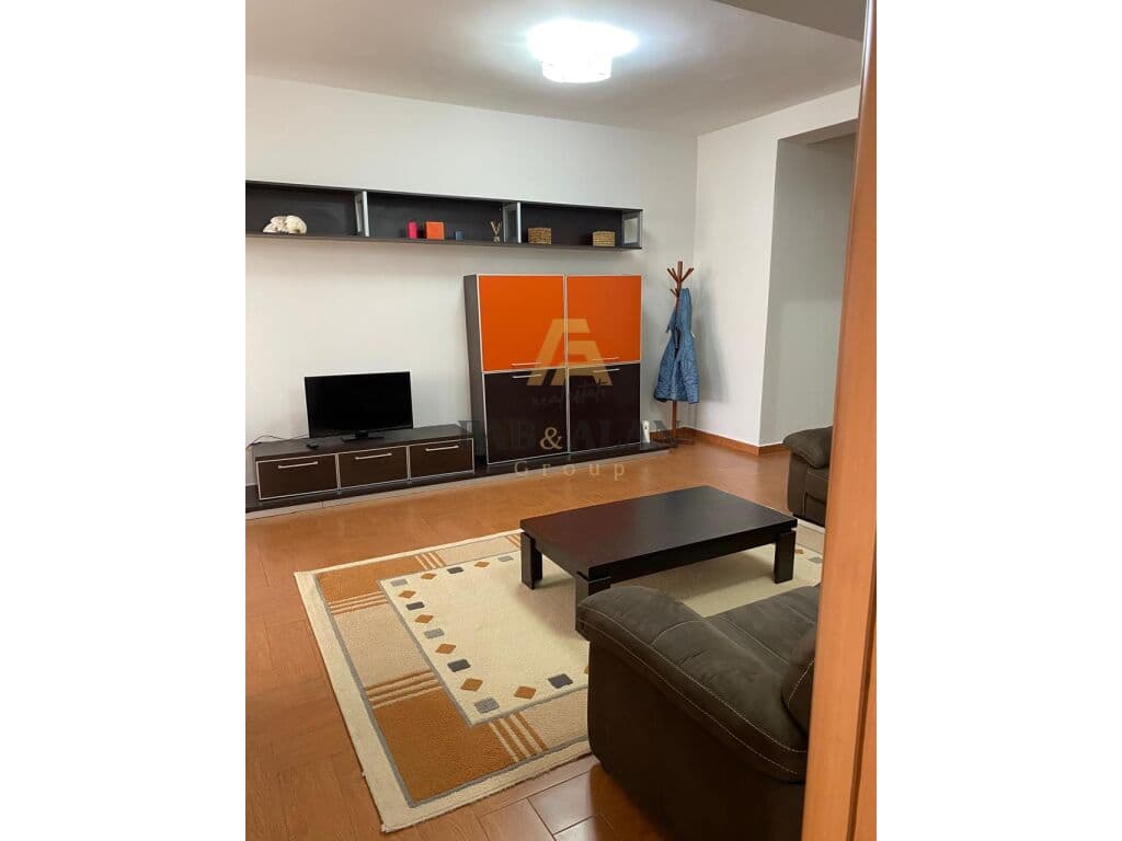 TEK LIQENI,SUPER APARTAMENT 2+1+2 ME QERA!