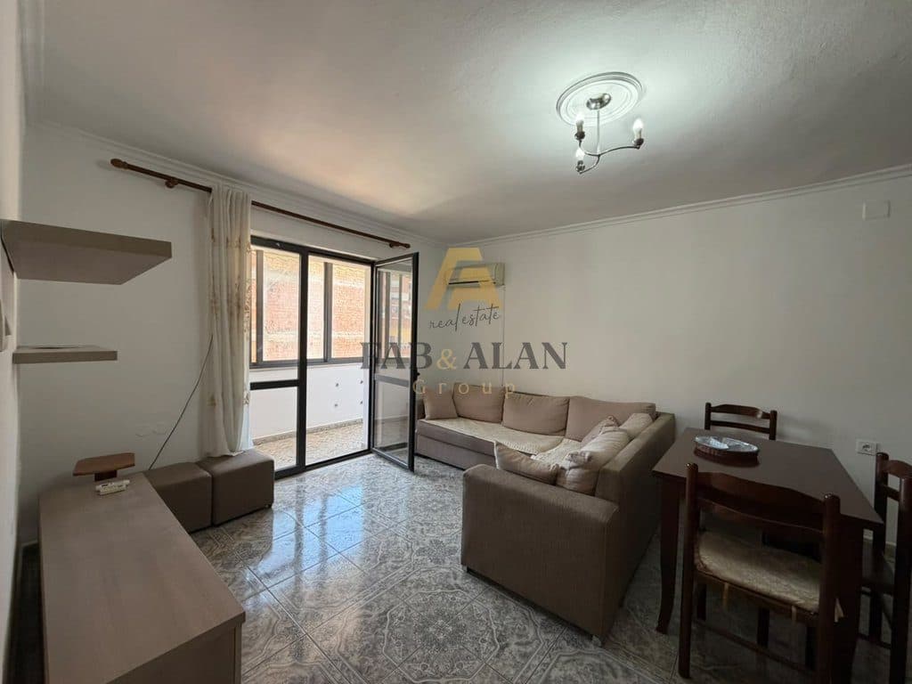 APARTAMENTE TE CORNER RESIDENCE 1+1/2+1/3+1 PER SHITJE NE KOMUNE TE PARISIT PERBALL PARKUT OLIMPIK! 4