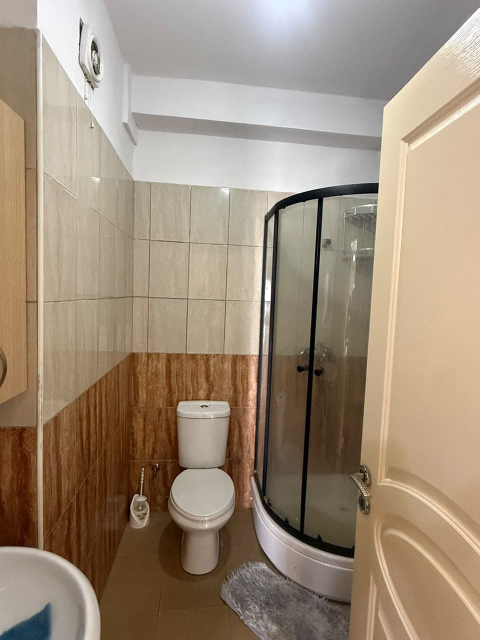 Apartament 1+1 Për Shitje në Kinostudio, Tiranë - 127,000€ | 67.7 m² 4