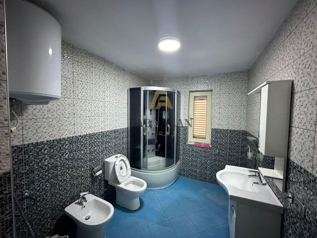 APARTAMENT 3+1 TEK ALI DEMI PER QERA! 3