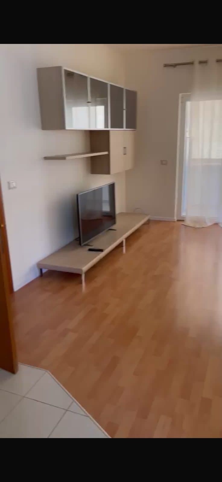 Apartament 2+1+2 Me Qira te Liceu Artistik, Tiranë - 1300€ | 130 m²