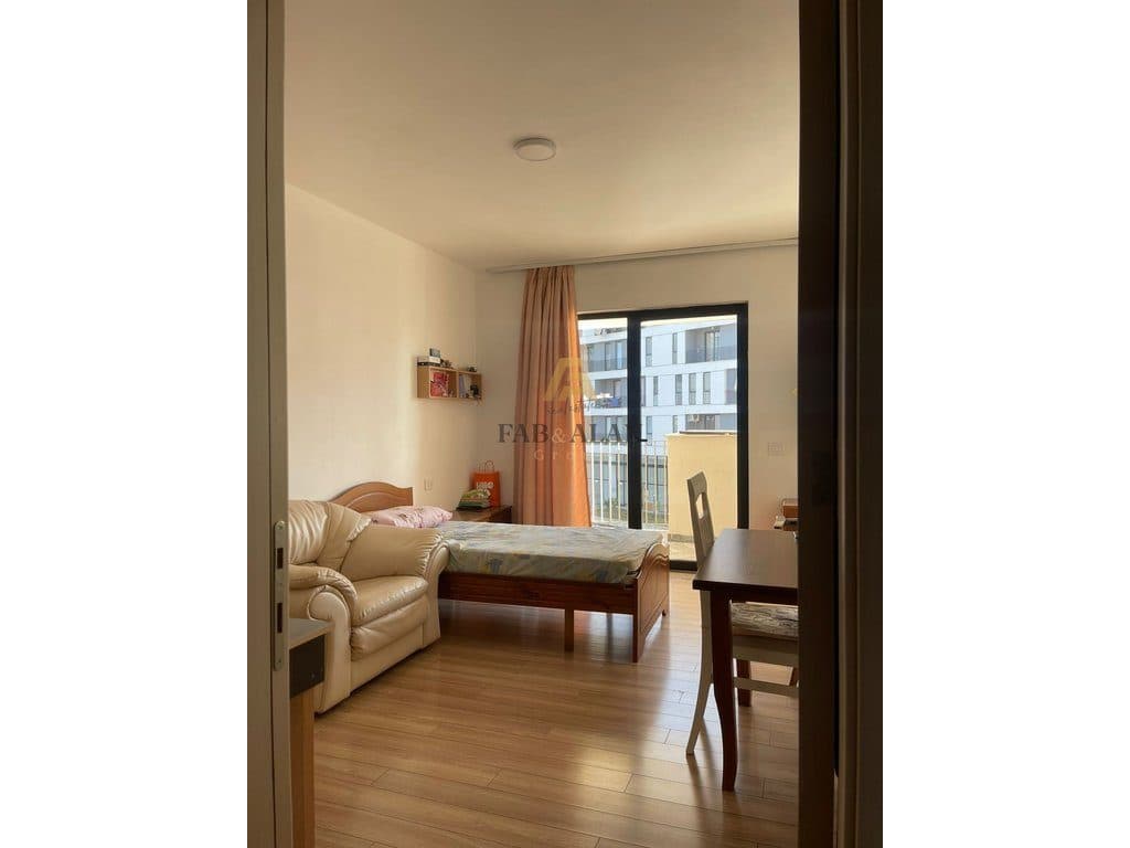 Apartament 3+1 për shitje në Rrugën 5 Maji, Tiranë - 215,000 € | 3+1 3