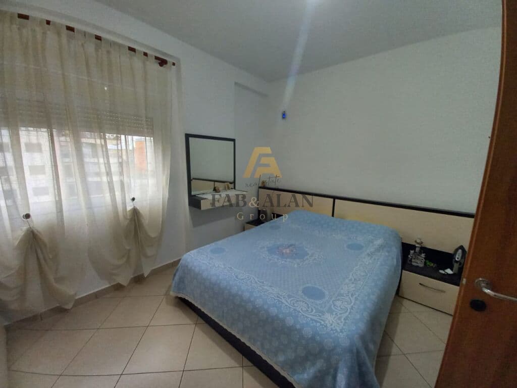 TEK RIZA CEROVA APARTAMENT 1+1 PER QERA! 4