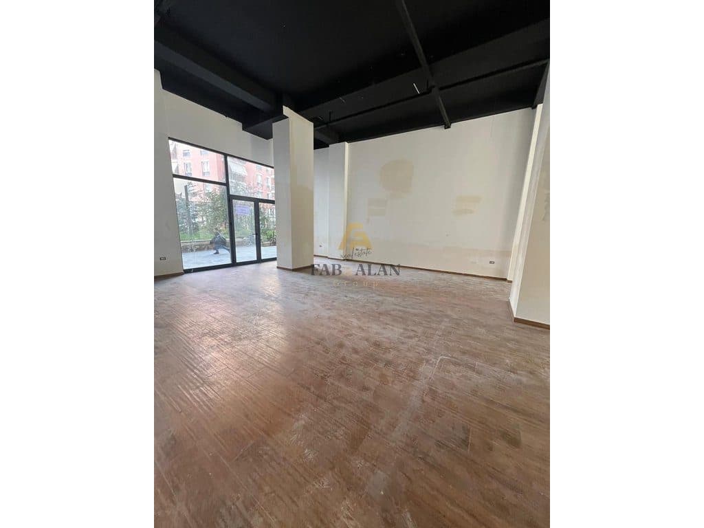 JEPET ME QIRA DYQAN 139 M² NË ASTIR 3