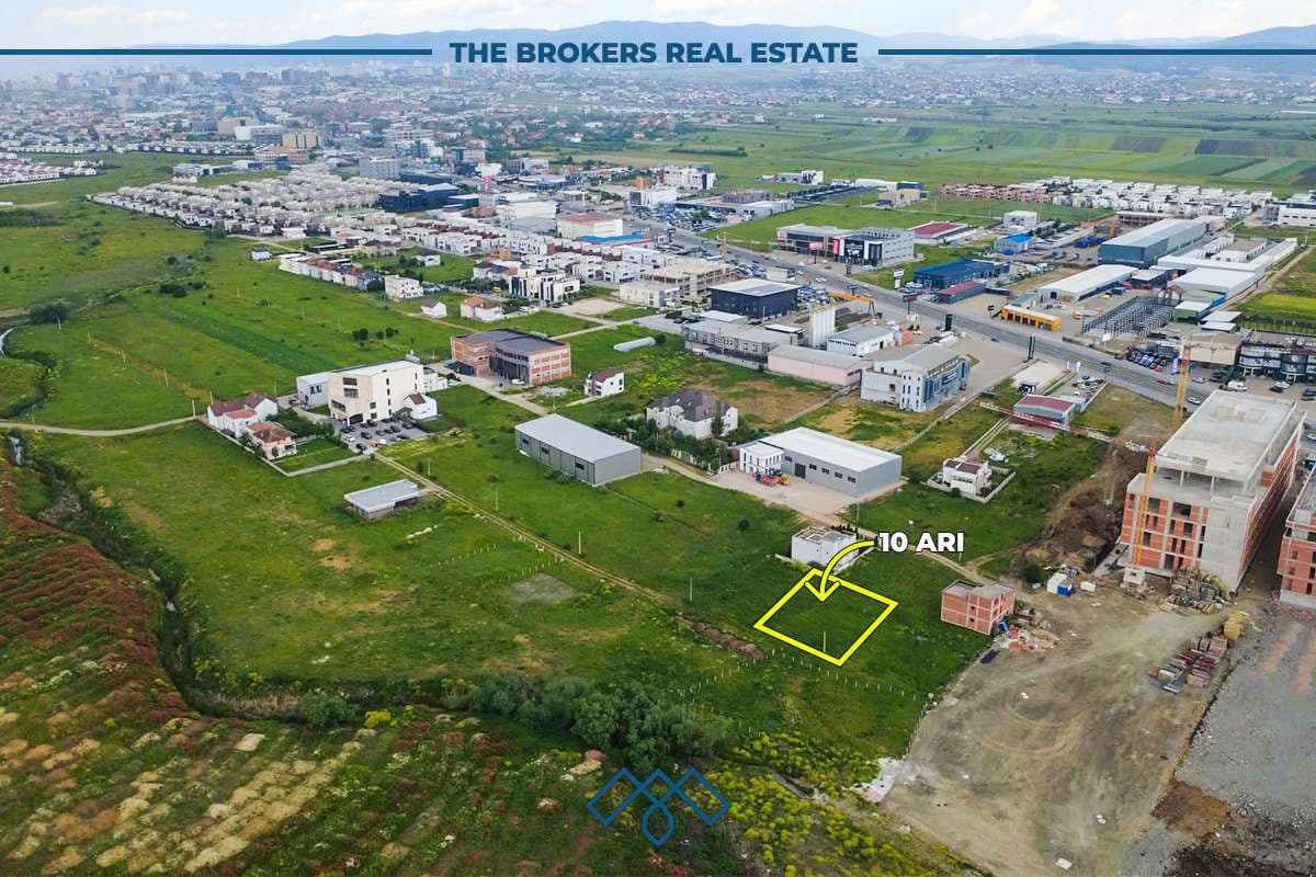 Parcelë në shitje 10 Ari – afër rrethit të Çagllavicës