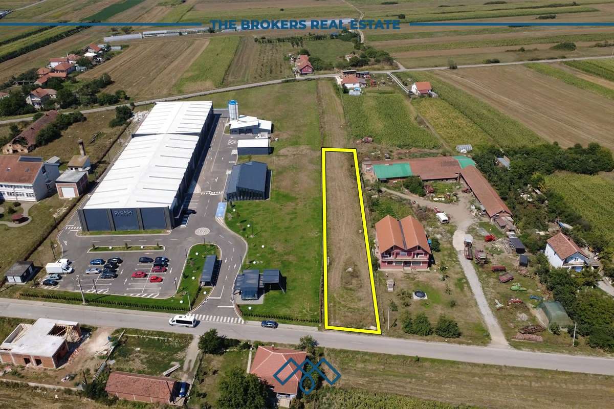 Truall në shitje 20 Ari , me leje ndërtimi – afër Marigona Residence. 2