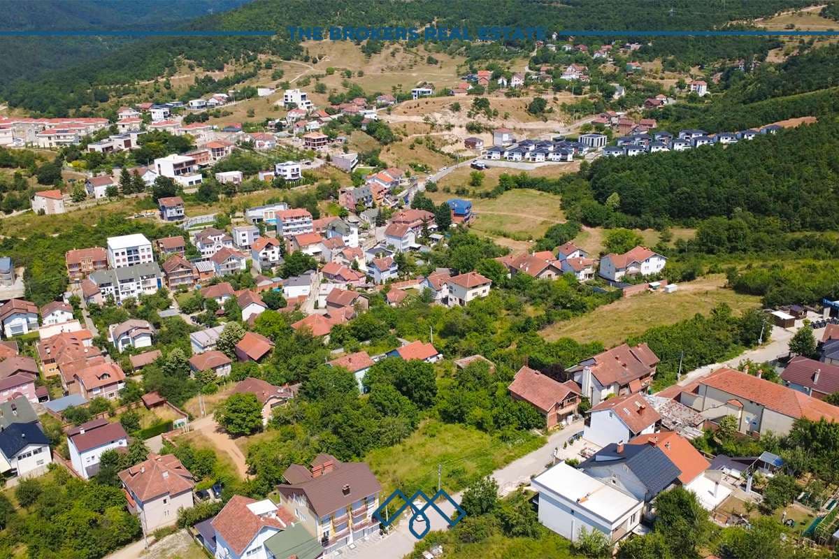 Truall në shitje – 9 Ari – Sofali 4