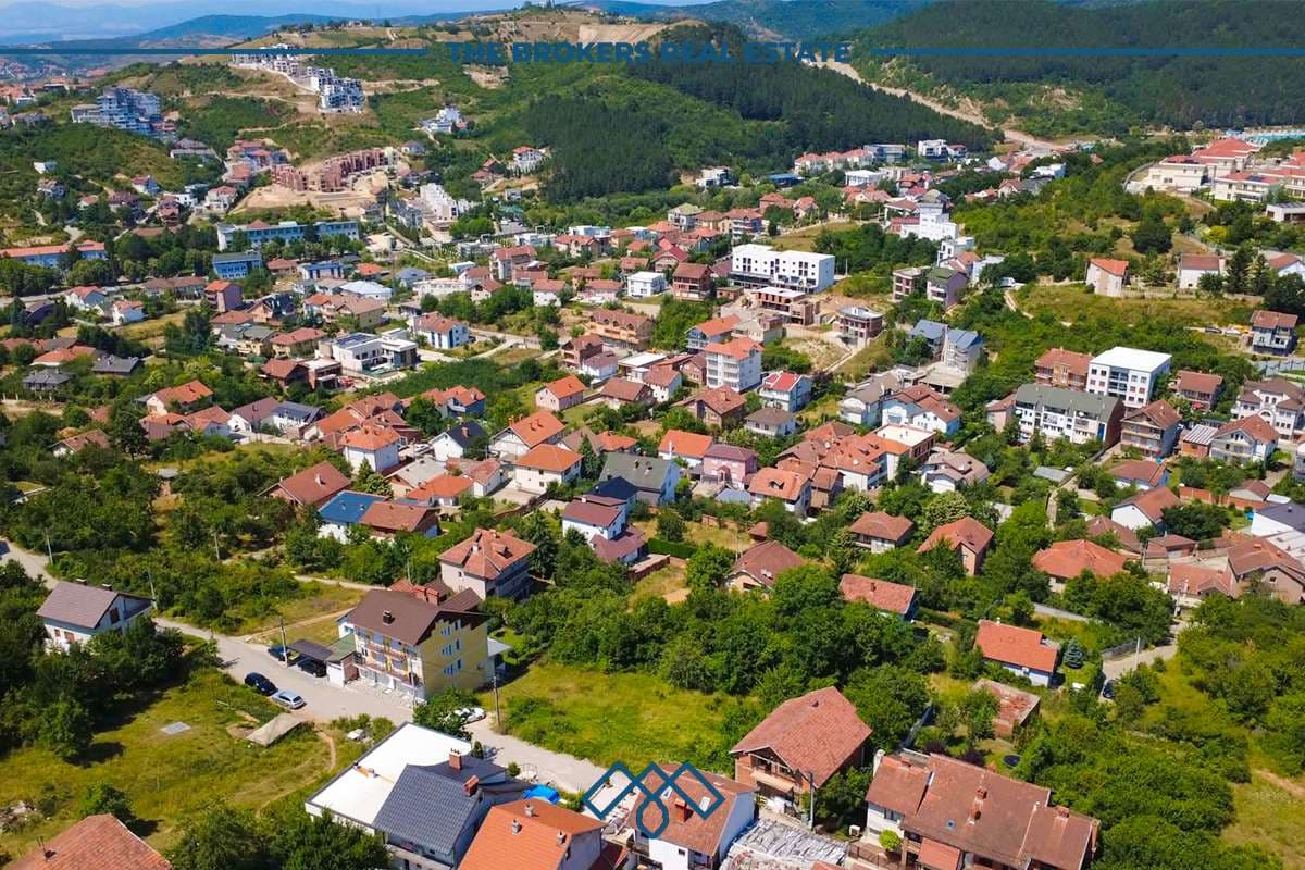Truall në shitje – 9 Ari – Sofali 2