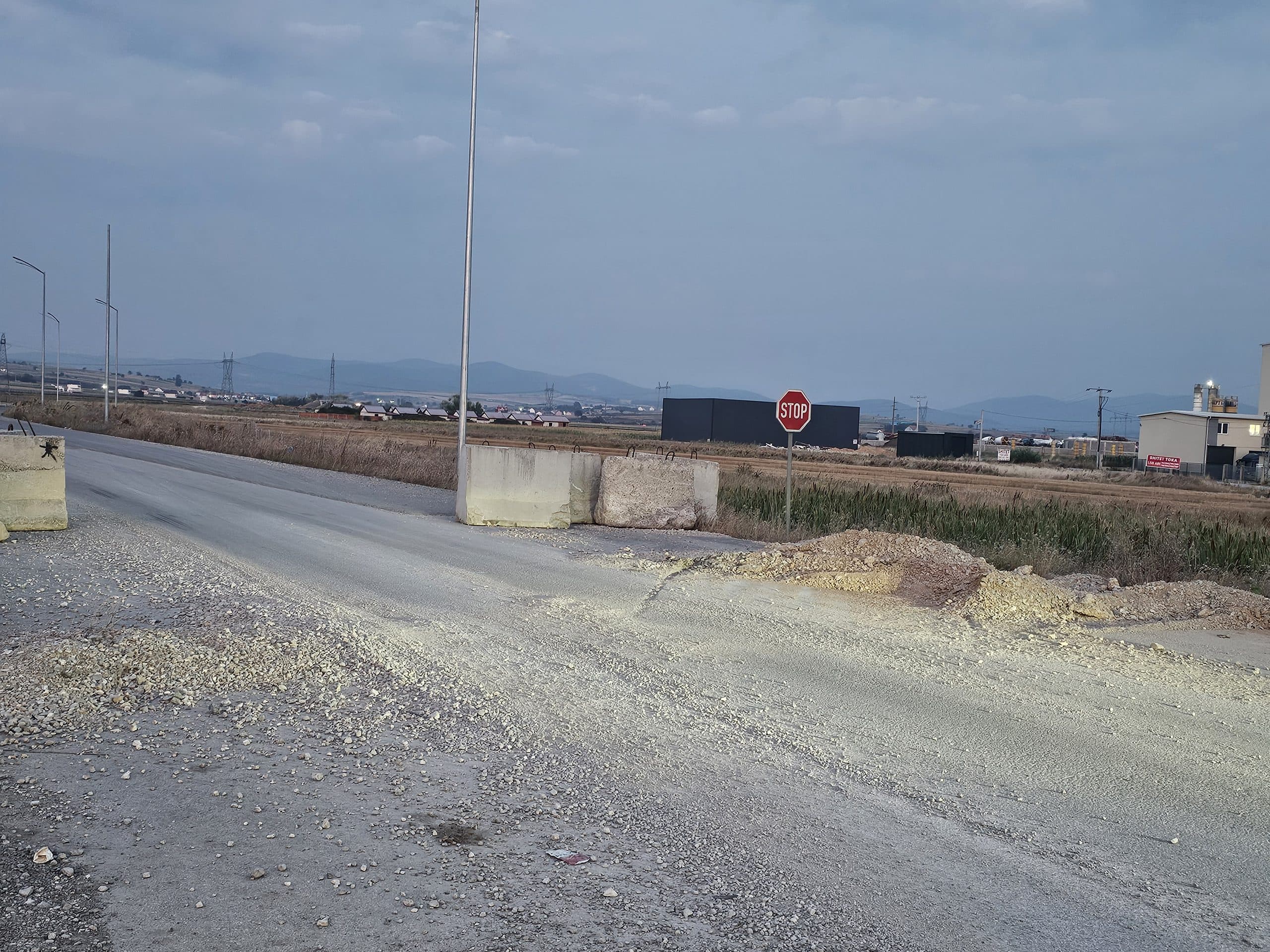 Shitet Toka 1.58 Hektar Magjistrale Prishtin -Ferizaj-Lipjan 2