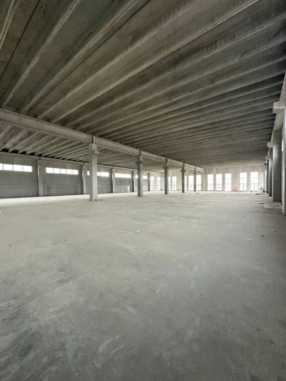 🏭 MAGAZINA INDUSTRIALE PREMIUM PËR QIRA | PORTO ROMANO 3
