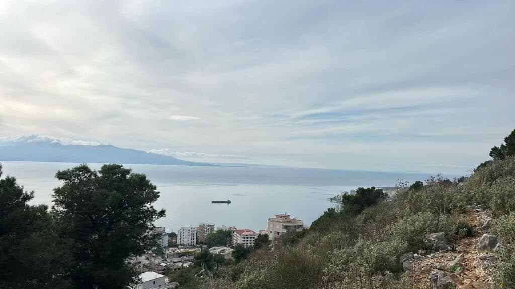 🏡 Tokë për Shitje në Sarandë – Mundësi e shkëlqyer investimi 4