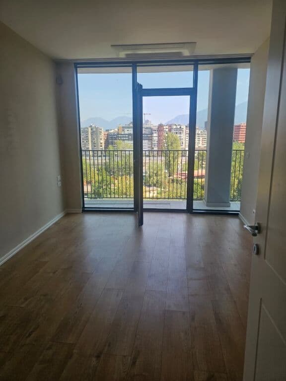 🏢 PËR QIRA | HAPËSIRË ZYRE – LAKE VIEW RESIDENCE