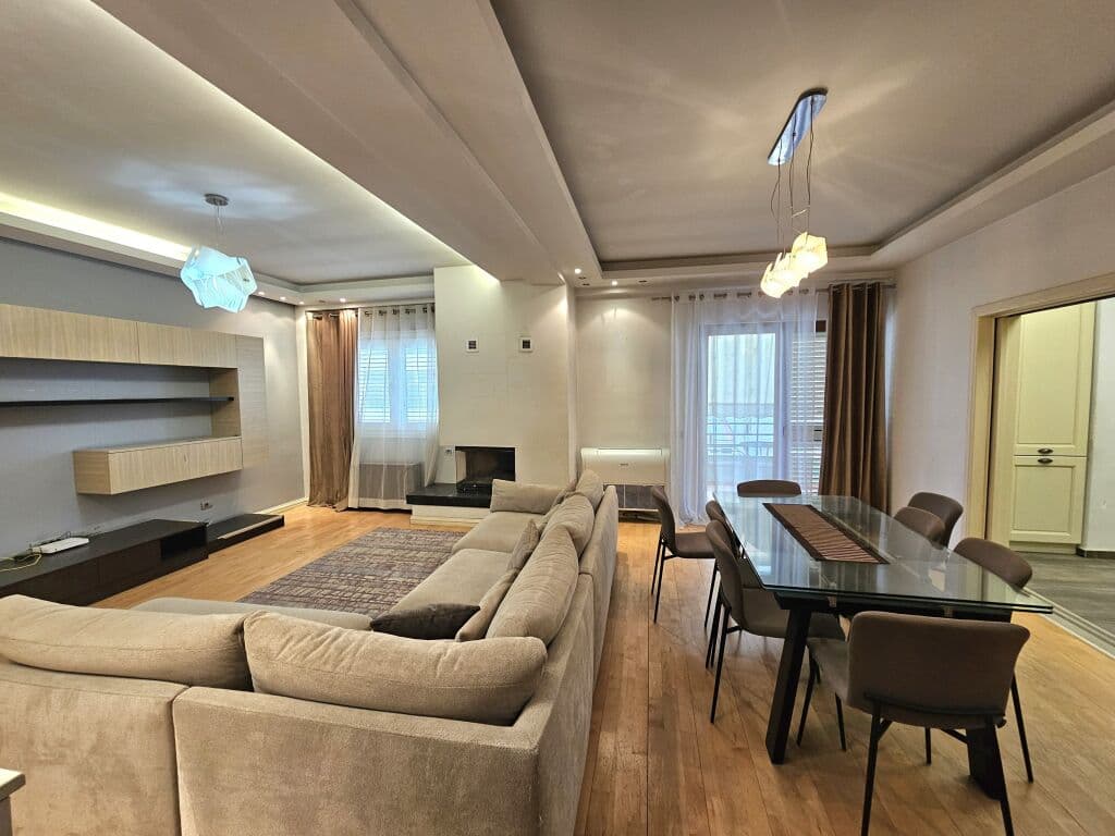 🔥 NJË APARTAMENT, DY MUNDËSI INVESTIMI! 🏡 📍 Apartamenti 2+1+2 për Shitje – Myslym Shyri