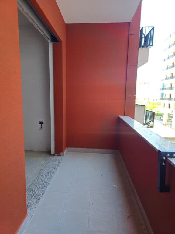 🏡 APARTAMENT 1+1 PËR SHITJE – RESIDENCË NË QYTETIN E HAPËSIRËS ✨ 2