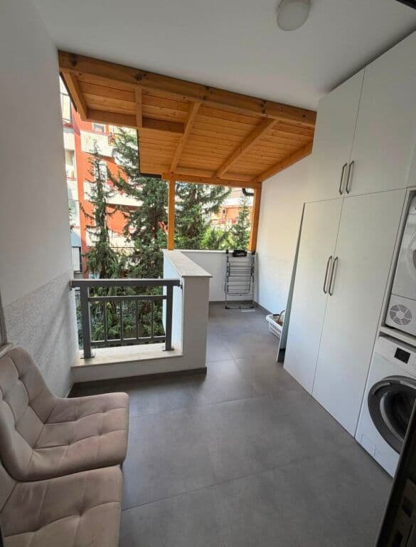 🏡 Apartament 1+1 për shitje – Liqeni i Thatë, Rruga Peti 📍