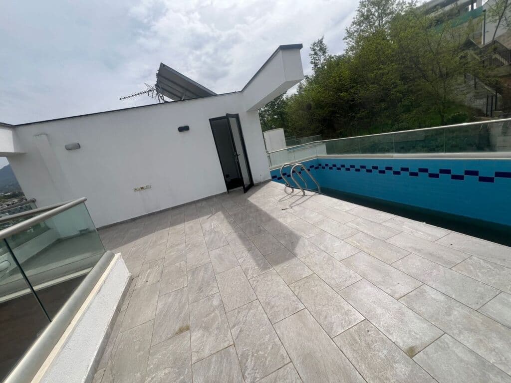 🏡 Vila për Qira pranë Natyrës dhe Qetësisë – Super Luksoze 3